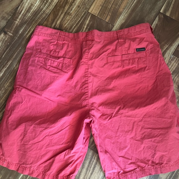 Men’s size 38 W. Columbia shorts - Picture 2 of 3